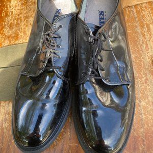 BATES DRESS SHOES